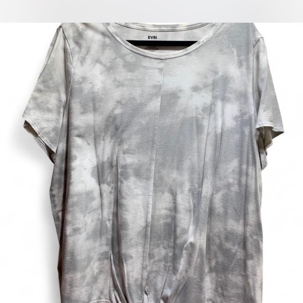EVRI Cloudy Gray T-Shirt